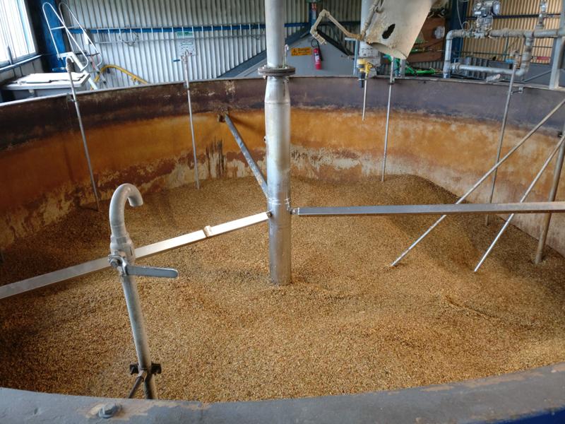 Picture of mash tun.jpg